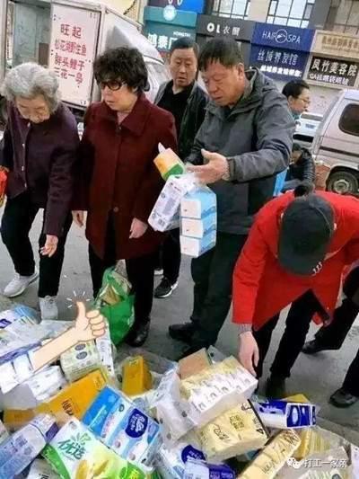 摆地摊卖卫生纸有多赚钱？揭秘摆地摊卖纸巾月赚万元秘密