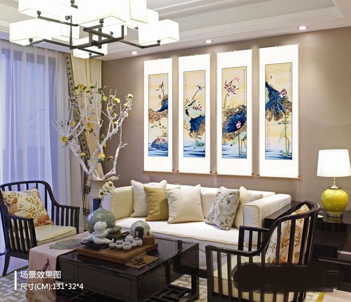 客厅装饰画：中式客厅挂什么画最好？国画花鸟画营造艺术气息，为家庭招财旺运