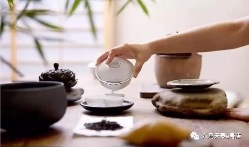 哪些茶是不需要洗的？详解6大茶类的正确洗茶方式！