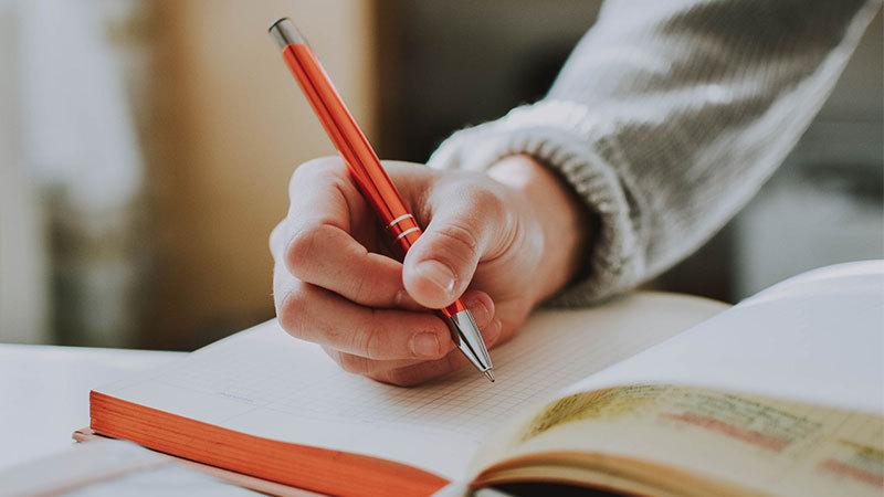 刘孟浩：学习美学离不开文学实践